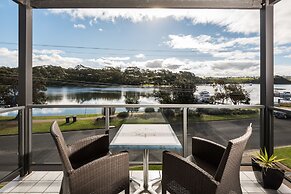 Bellevue on the Lakes