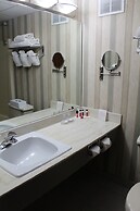 Ramada Plaza by Wyndham Regina Downtown