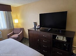 Ramada by Wyndham Saskatoon