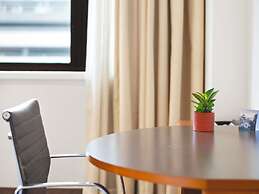 Novotel Canberra