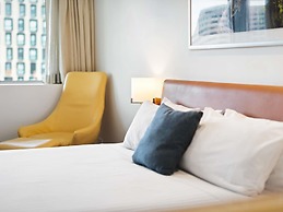 Novotel Canberra