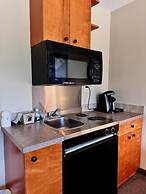 Super 8 by Wyndham Castlegar BC