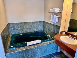 Super 8 by Wyndham Castlegar BC