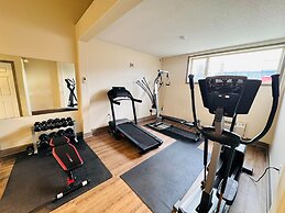 Super 8 by Wyndham Castlegar BC