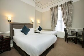 Harcourt Hotel