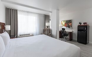 Le Nouvel Hotel