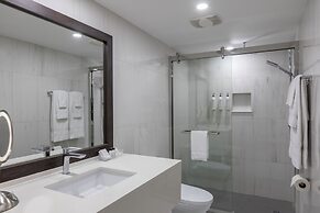 Le Nouvel Hotel