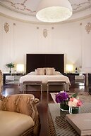 Savoy Hotel