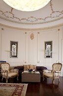 Savoy Hotel