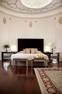 Savoy Hotel
