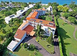 Allamanda Beach Hotel