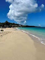 Allamanda Beach Hotel