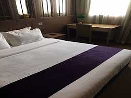 Largos Hotel