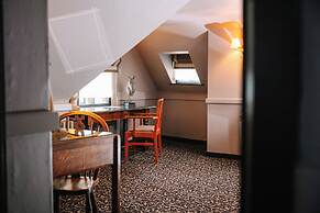 The Lygon Arms