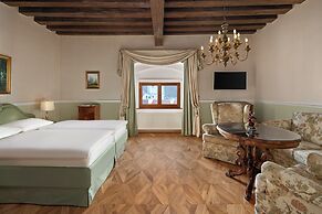 Hotel Schloss Durnstein