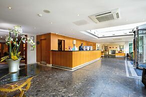 Regency Park Hotel