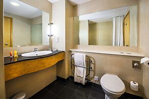 Regency Park Hotel