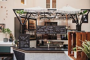 Home Hotel Victoria