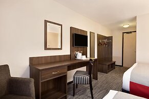 Ramada by Wyndham Bristol West