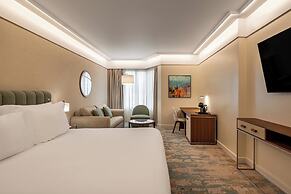 Crowne Plaza Porto by IHG