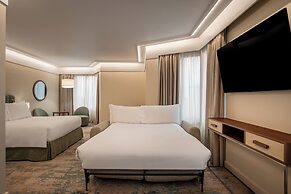 Crowne Plaza Porto by IHG
