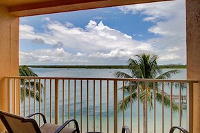 Hutchinson Island Hotel