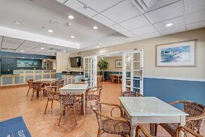 Hutchinson Island Hotel