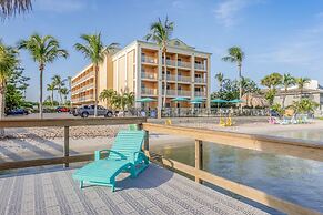 Hutchinson Island Hotel