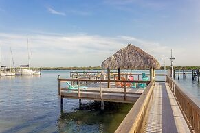 Hutchinson Island Hotel