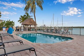 Hutchinson Island Hotel