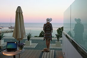 Crowne Plaza Limassol by IHG