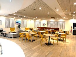Garner Hotel Rotherham East by IHG