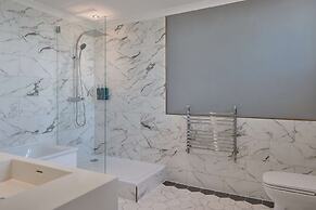 DoubleTree by Hilton Brighton Metropole