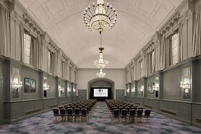 DoubleTree by Hilton Brighton Metropole