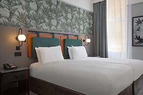 DoubleTree by Hilton Brighton Metropole