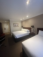 Avisford Park Hotel