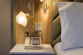 DoubleTree by Hilton Bristol North