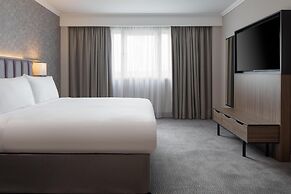 DoubleTree by Hilton Dartford Bridge