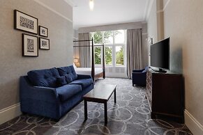 DoubleTree by Hilton St. Anne's Manor