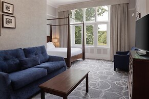 DoubleTree by Hilton St. Anne's Manor