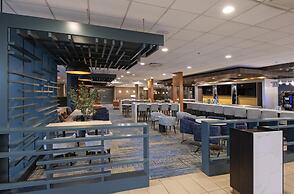 DoubleTree by Hilton Hotel West Edmonton