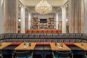 Hotel Shattuck Plaza