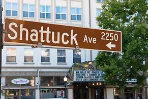 Hotel Shattuck Plaza