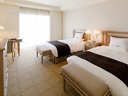 Okura Akademia Park Hotel