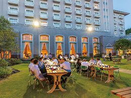 Okura Akademia Park Hotel