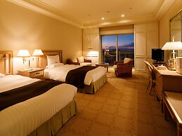 Okura Akademia Park Hotel