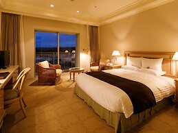 Okura Akademia Park Hotel