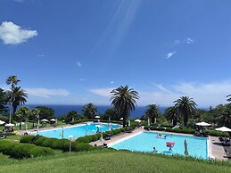 Kawana Hotel
