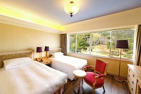 Kawana Hotel