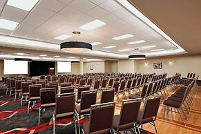 Four Points by Sheraton Edmonton South